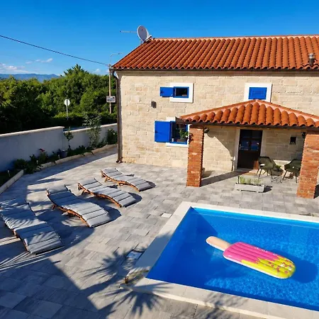 Villa Kristina